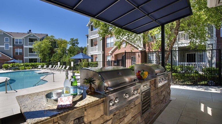 Outdoor Chef's Kitchen